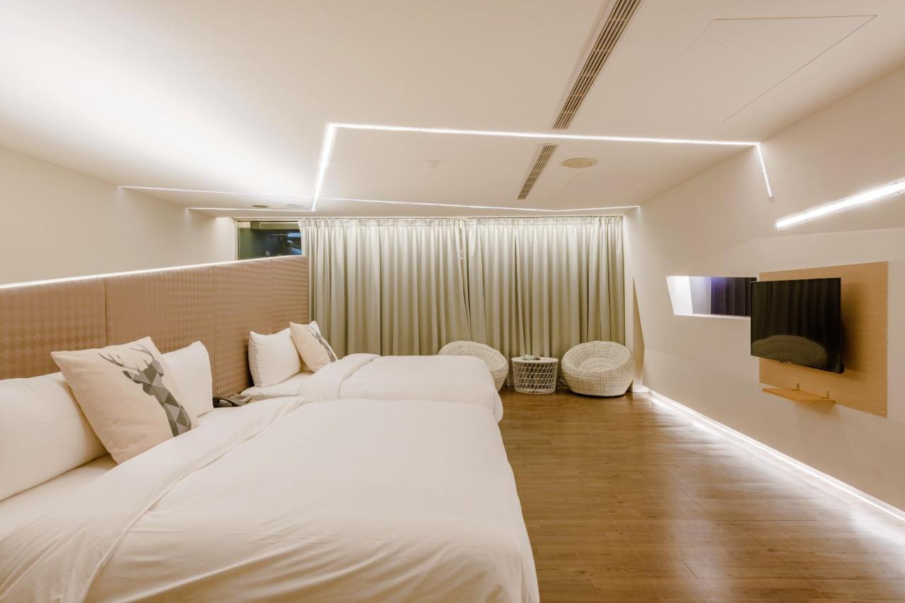 Ya Nold Hot Spring Hotel Jiaoxi Extérieur photo