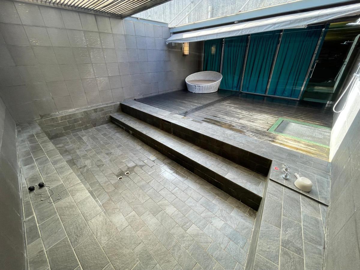 Ya Nold Hot Spring Hotel Jiaoxi Extérieur photo